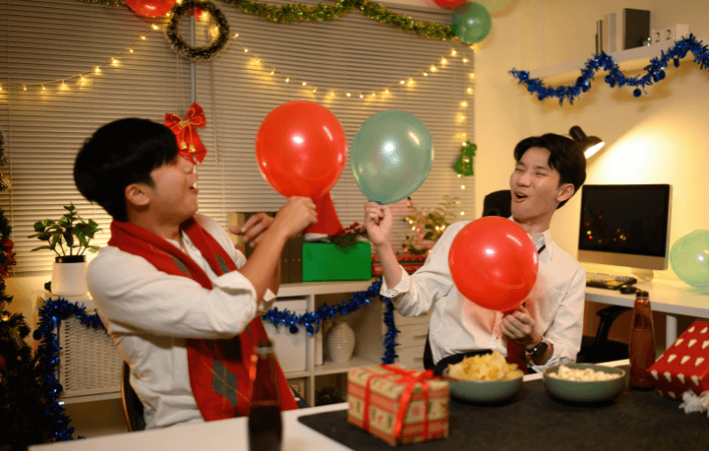 Office Christmas Party (1)